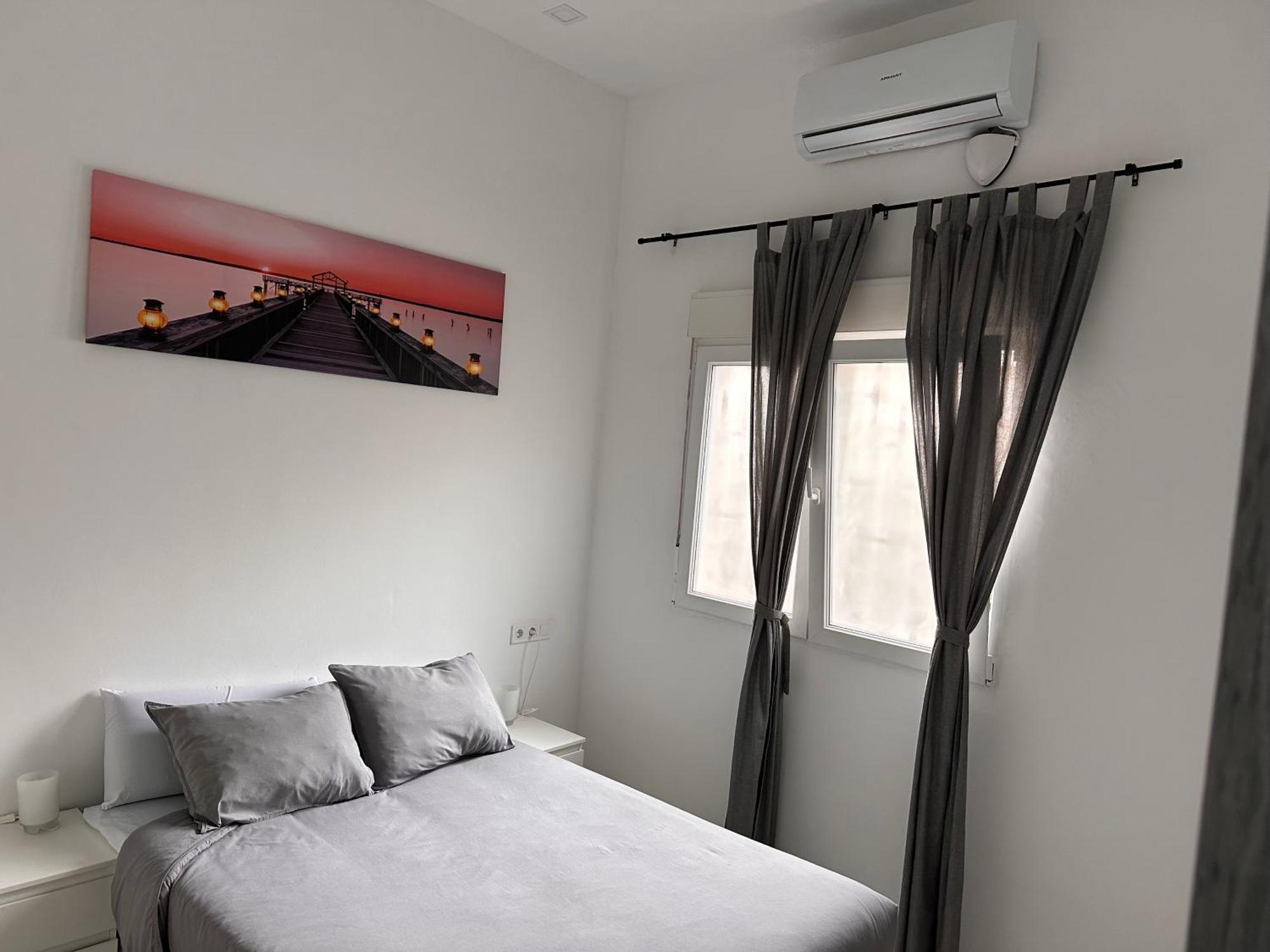 Apartamento en planta baja en badalona, barcelona Exterior foto